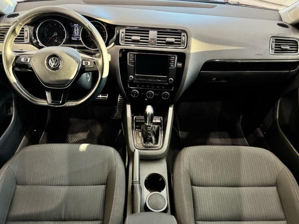Volkswagen Jetta VI Рестайлинг с пробегом 2017 года, цена 1 240 000 рублей, 166500 км, седан, Автокод Объявления