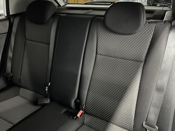 Kia Rio IV с пробегом 2018 года, цена 1 495 000 рублей, 100746 км, хэтчбек, Автокод Объявления