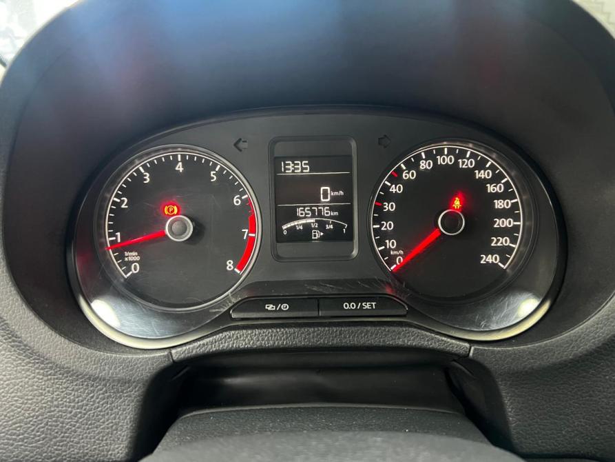 Volkswagen Polo V Рестайлинг Казань  - изображение 11