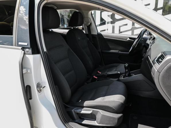 Volkswagen Jetta VI Рестайлинг с пробегом 2014 года, цена 1 040 000 рублей, 184500 км, седан, Автокод Объявления