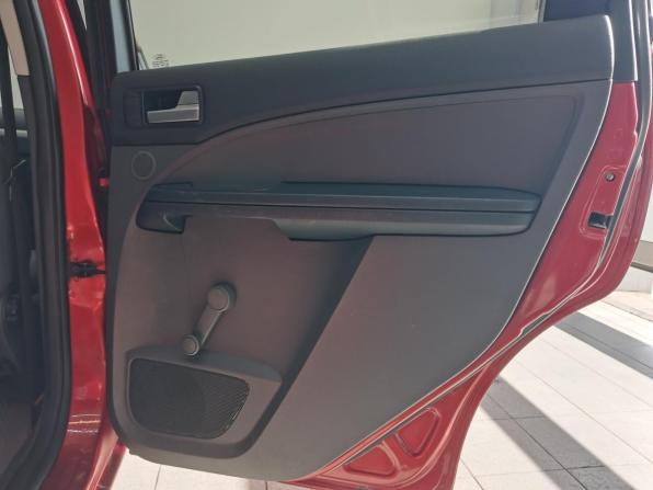 Ford C-MAX I с пробегом 2006 года, цена 355 000 рублей, 333262 км, минивэн, Автокод Объявления