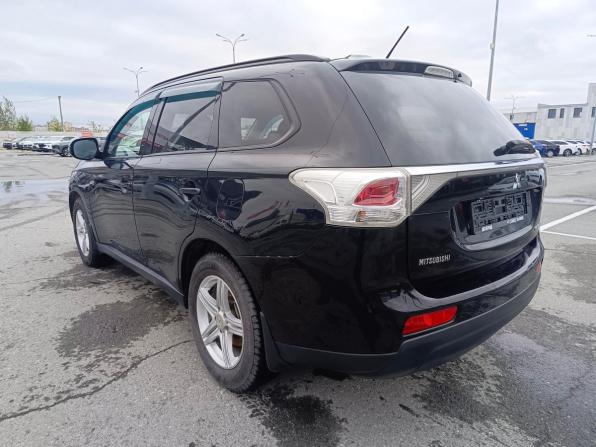 Mitsubishi Outlander III с пробегом 2012 года, цена 1 375 000 рублей, 115762 км, внедорожник, Автокод Объявления