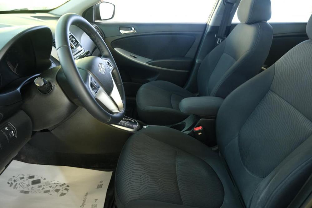 Hyundai Solaris I Омск  - изображение 8