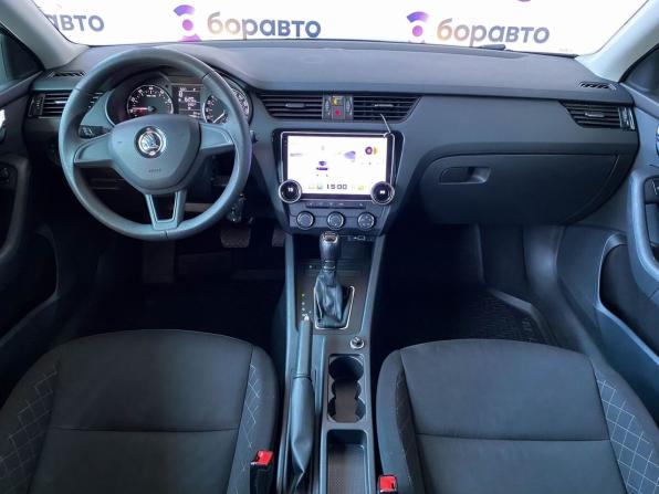 Skoda Octavia III (A7) Рестайлинг с пробегом 2018 года, цена 1 880 000 рублей, 88667 км, лифтбек, Автокод Объявления
