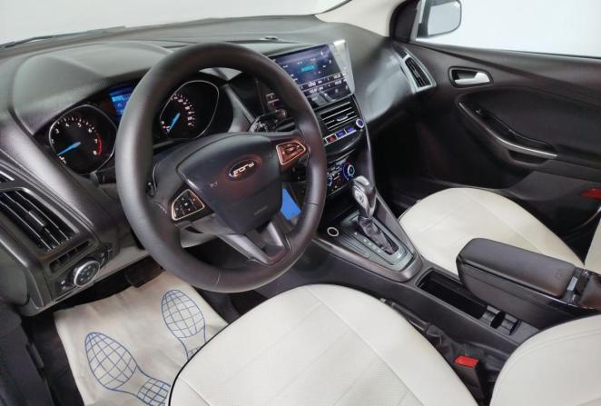 Ford Focus III с пробегом 2015 года, цена 750 000 рублей, 216108 км, универсал, Автокод Объявления