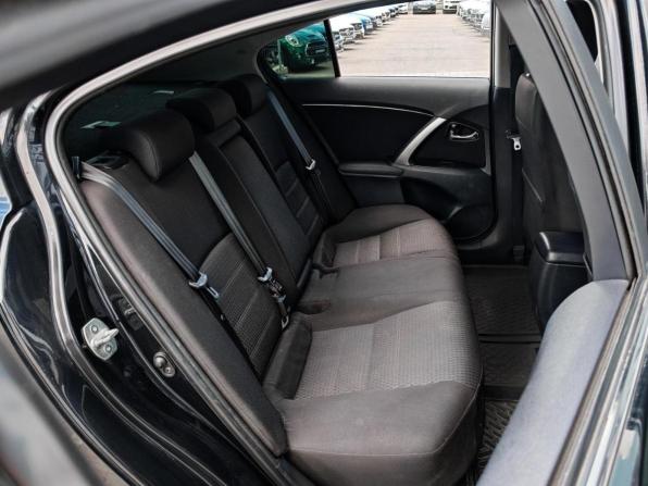 Toyota Avensis III Рестайлинг с пробегом 2012 года, цена 1 390 000 рублей, 204169 км, седан, Автокод Объявления