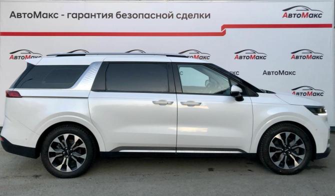 Kia Carnival IV с пробегом 2022 года, цена 4 870 000 рублей, 24679 км, минивэн, Автокод Объявления