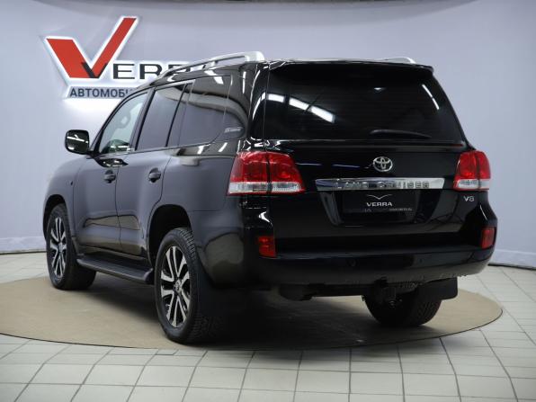 Toyota Land Cruiser 200 Series с пробегом 2011 года, цена 3 490 000 рублей, 194271 км, внедорожник, Автокод Объявления