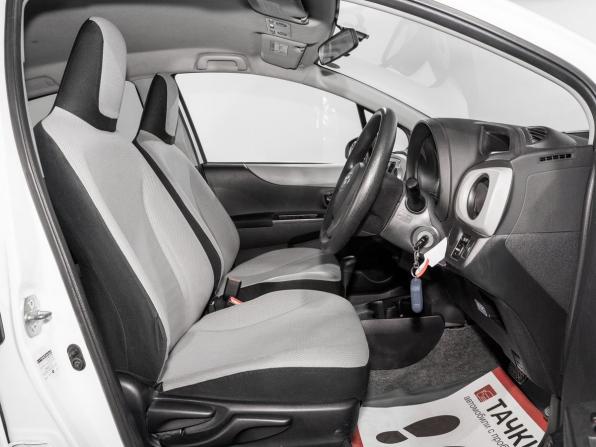 Toyota Vitz III (XP130) с пробегом 2013 года, цена 625 000 рублей, 178714 км, хэтчбек, Автокод Объявления