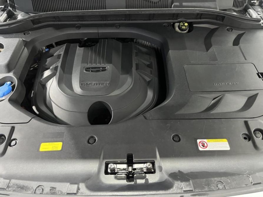 Geely Atlas Pro Курск  - изображение 23