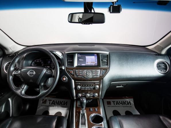 Nissan Pathfinder IV с пробегом 2015 года, цена 1 800 000 рублей, 125796 км, внедорожник, Автокод Объявления