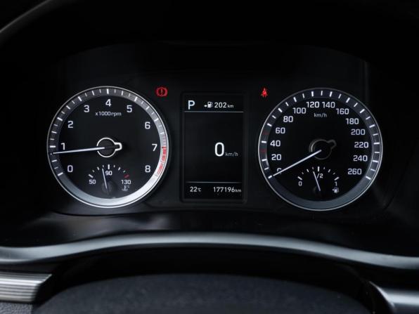 Hyundai Sonata VII (LF) Рестайлинг с пробегом 2018 года, цена 1 810 000 рублей, 177196 км, седан, Автокод Объявления