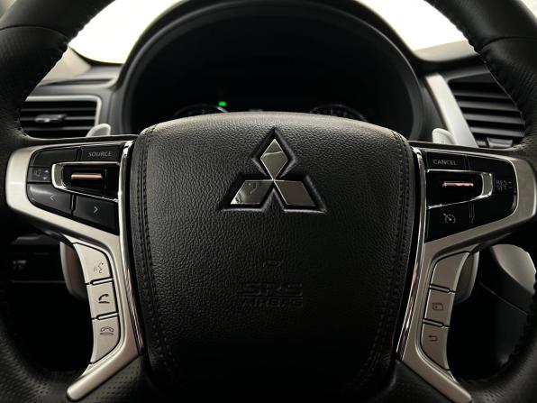 Mitsubishi Pajero Sport III с пробегом 2018 года, цена 2 800 000 рублей, 116500 км, внедорожник, Автокод Объявления