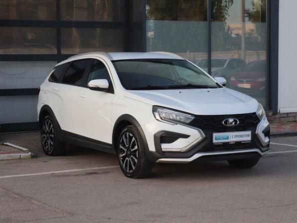 Lada (ВАЗ) Vesta I Рестайлинг (NG) с пробегом 2024 года, цена 1 471 000 рублей, 40000 км, универсал, Автокод Объявления