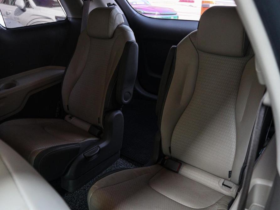 Kia Carnival IV Москва  - изображение 11