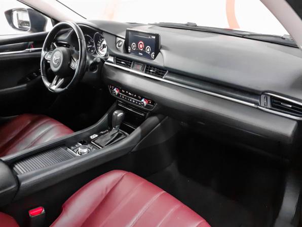 Mazda 6 III (GJ) Рестайлинг 2 с пробегом 2021 года, цена 2 890 000 рублей, 50000 км, седан, Автокод Объявления