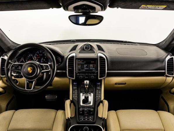Porsche Cayenne II Рестайлинг (958) с пробегом 2015 года, цена 3 699 000 рублей, 242948 км, внедорожник, Автокод Объявления