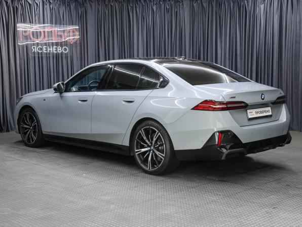 BMW 5 серии VIII (G60/G61/G68) с пробегом 2024 года, цена 8 648 000 рублей, 18094 км, седан, Автокод Объявления