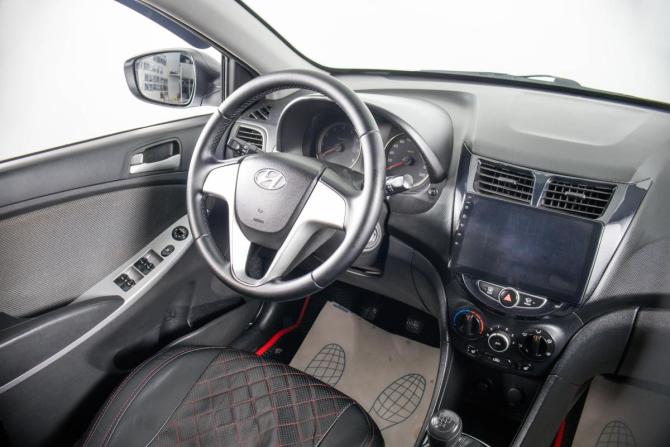 Hyundai Solaris I с пробегом 2014 года, цена 789 000 рублей, 219780 км, седан, Автокод Объявления