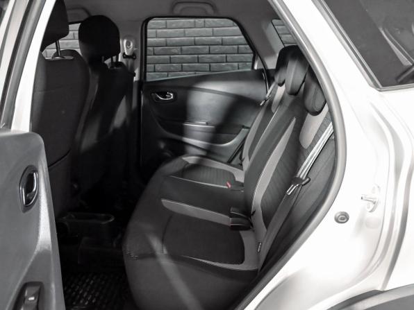 Renault Kaptur I с пробегом 2016 года, цена 1 250 000 рублей, 139497 км, внедорожник, Автокод Объявления