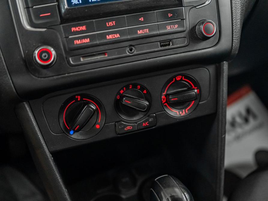 Volkswagen Polo V Рестайлинг Красноярск  - изображение 14