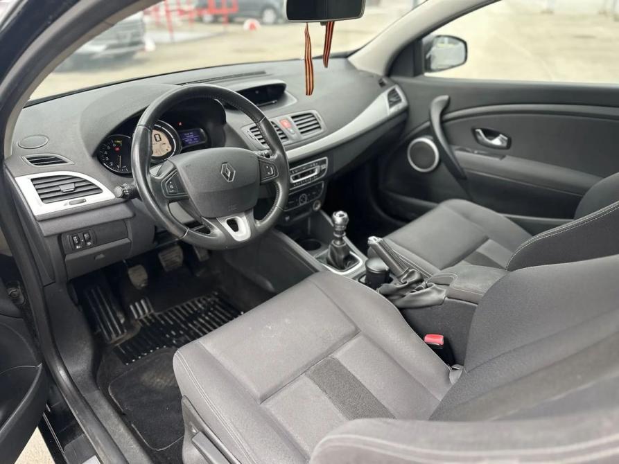 Renault Megane III Санкт-Петербург  - изображение 4