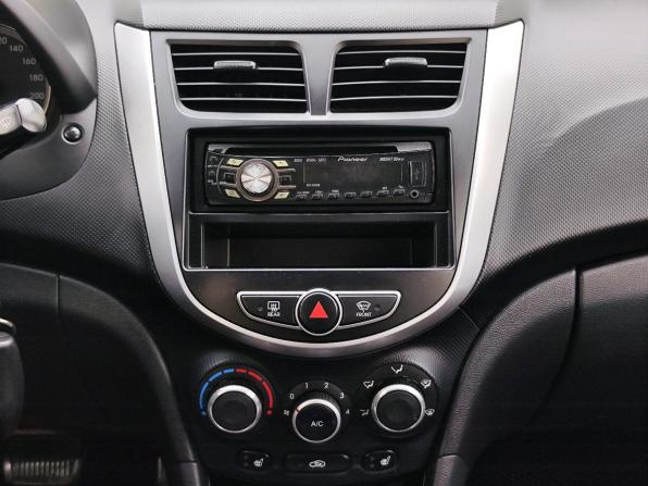 Hyundai Solaris I с пробегом 2011 года, цена 755 000 рублей, 168900 км, седан, Автокод Объявления