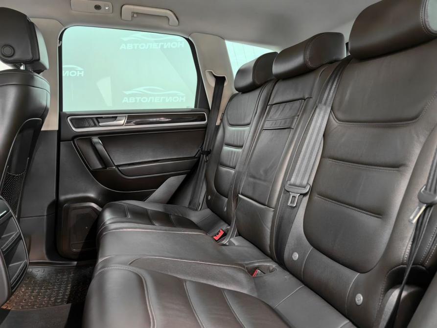 Volkswagen Touareg II Рестайлинг Новосибирск  - изображение 12