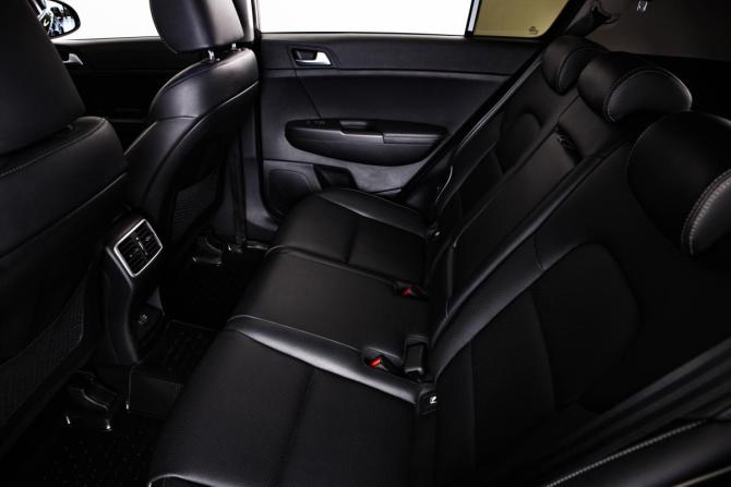 Kia Sportage IV Рестайлинг с пробегом 2020 года, цена 2 399 000 рублей, 123000 км, внедорожник, Автокод Объявления