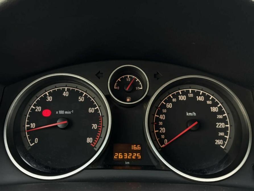 Opel Astra H Рестайлинг Крым  - изображение 11