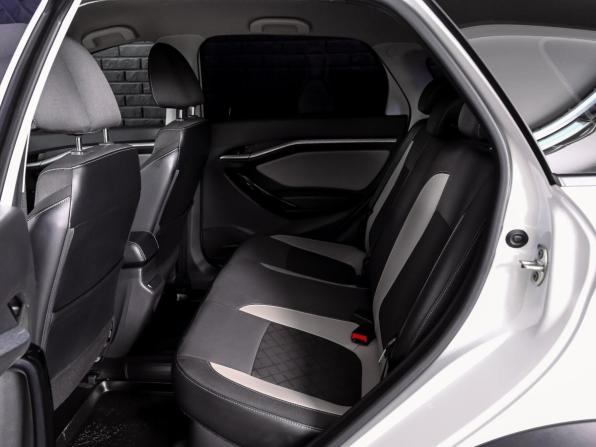 Lada (ВАЗ) Vesta I с пробегом 2021 года, цена 1 300 000 рублей, 70303 км, универсал, Автокод Объявления