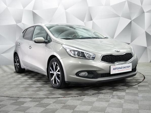 Kia Ceed II с пробегом 2015 года, цена 1 115 000 рублей, 156000 км, хэтчбек, Автокод Объявления