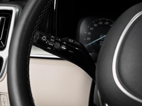 Kia Sorento IV с пробегом 2022 года, цена 3 641 000 рублей, 68248 км, внедорожник, Автокод Объявления