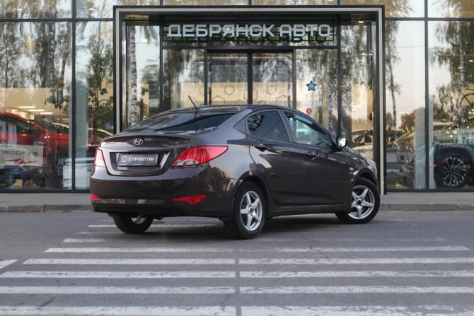 Hyundai Solaris I Рестайлинг с пробегом 2016 года, цена 995 000 рублей, 201787 км, седан, Автокод Объявления