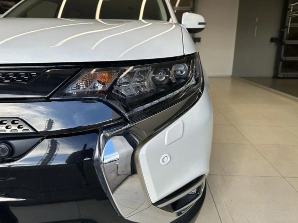 Mitsubishi Outlander III Рестайлинг 3 с пробегом 2021 года, цена 2 680 000 рублей, 92509 км, внедорожник, Автокод Объявления