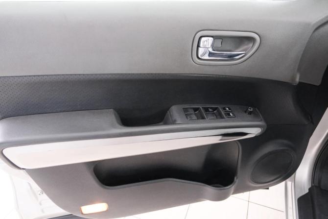 Nissan X-Trail II с пробегом 2008 года, цена 949 000 рублей, 280000 км, внедорожник, Автокод Объявления