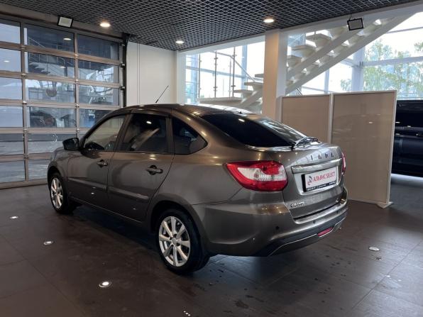 Lada (ВАЗ) Granta I Рестайлинг с пробегом 2021 года, цена 815 000 рублей, 83211 км, лифтбек, Автокод Объявления