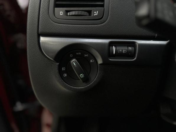 Skoda Yeti I Рестайлинг с пробегом 2017 года, цена 1 195 000 рублей, 168151 км, внедорожник, Автокод Объявления