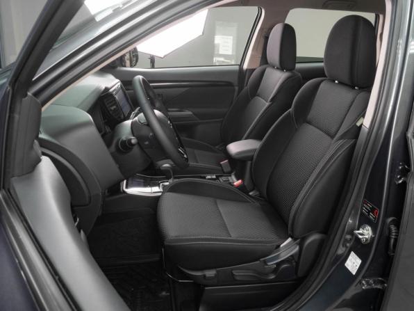 Mitsubishi Outlander III Рестайлинг 3 с пробегом 2021 года, цена 3 719 000 рублей, 4351 км, внедорожник, Автокод Объявления