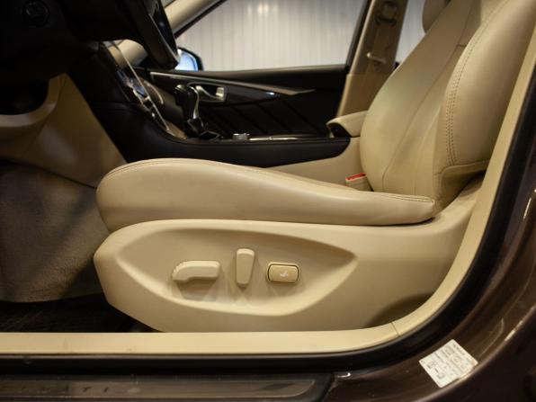 Infiniti Q50 I с пробегом 2015 года, цена 1 625 000 рублей, 218609 км, седан, Автокод Объявления