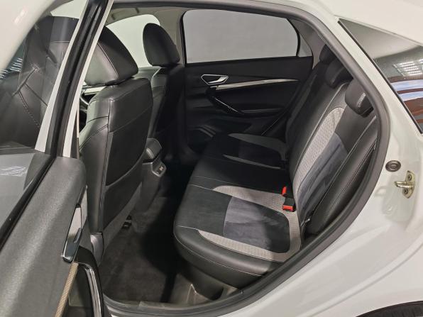 Lada (ВАЗ) Vesta I Рестайлинг (NG) с пробегом 2023 года, цена 1 149 000 рублей, 56940 км, седан, Автокод Объявления