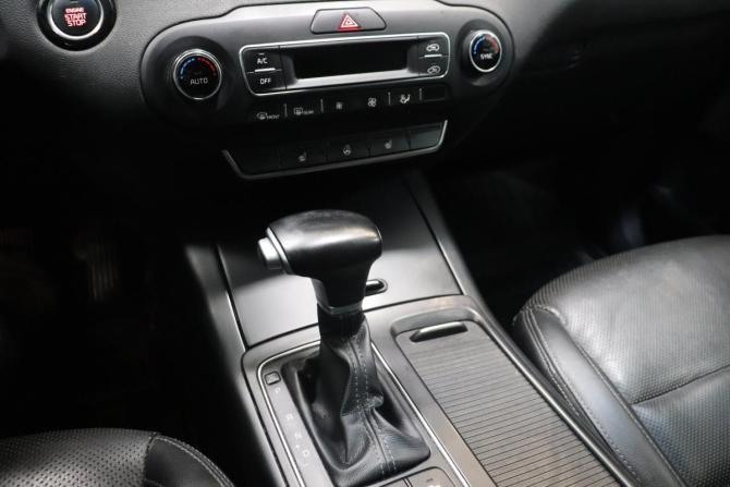 Kia Sorento III Prime Рестайлинг с пробегом 2019 года, цена 2 680 000 рублей, 161110 км, внедорожник, Автокод Объявления
