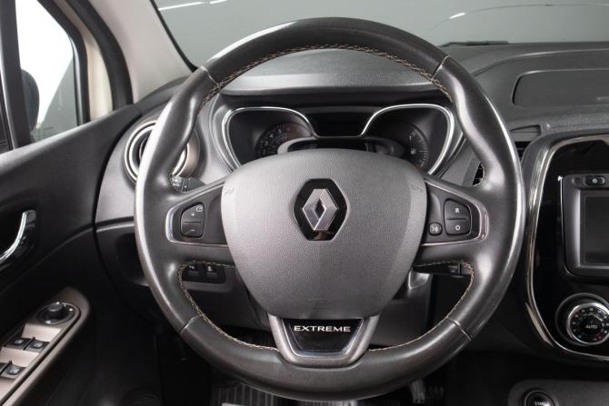 Renault Kaptur I с пробегом 2019 года, цена 1 399 000 рублей, 199849 км, внедорожник, Автокод Объявления