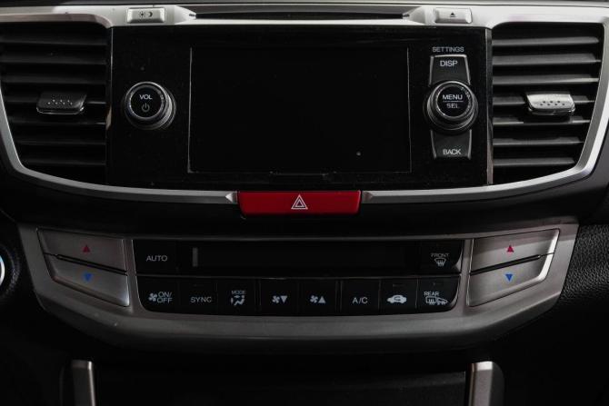 Honda Accord IX с пробегом 2013 года, цена 1 449 000 рублей, 262000 км, седан, Автокод Объявления