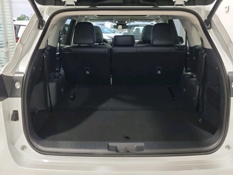Toyota Highlander IV (XU70) Омск  - изображение 17