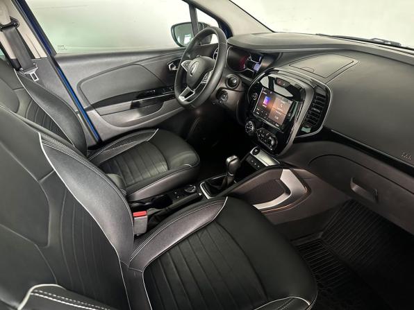 Renault Kaptur I Рестайлинг с пробегом 2020 года, цена 1 670 000 рублей, 123310 км, внедорожник, Автокод Объявления