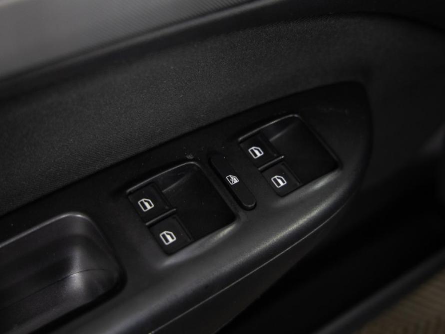 Skoda Octavia II (A5) Рестайлинг Санкт-Петербург  - изображение 17