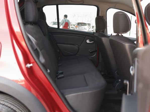 Renault Sandero I с пробегом 2013 года, цена 680 000 рублей, 117999 км, хэтчбек, Автокод Объявления