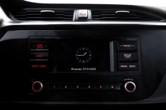 Kia Rio IV Рестайлинг с пробегом 2021 года, цена 1 499 000 рублей, 183114 км, седан, Автокод Объявления