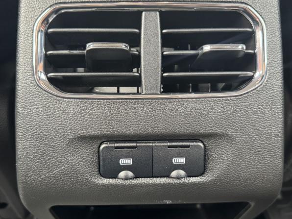 Haval Jolion I Рестайлинг с пробегом 2024 года, цена 2 012 000 рублей, 33748 км, внедорожник, Автокод Объявления